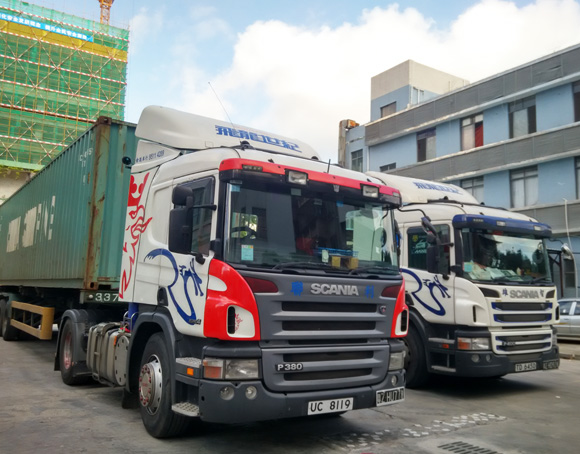 东莞到香港中港物流 两地货柜车往返运输